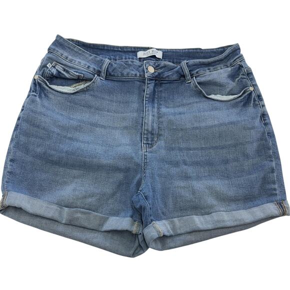 Judy Blue Shorts Womens 3XL Blue Denim Cuffed Roll Hem Stretch 5 Pocket JB150698 - Picture 1 of 7